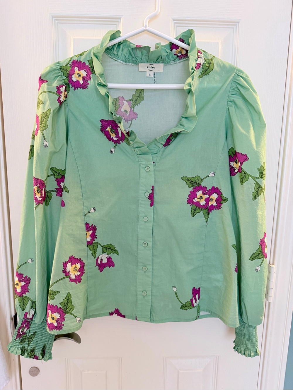 Entro Green Floral Ruffled Button-Front Blouse